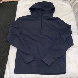 Lululemon men’s 1/2 zip pullover